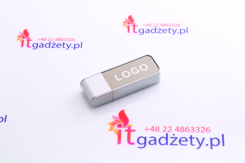 Srebrny usb flash do nadruku logo